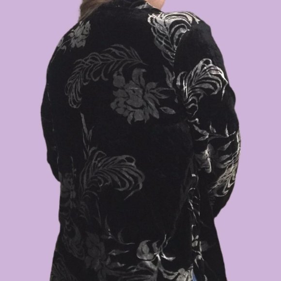 Denim & Co 90s Black Velvet Silver Floral Print Shirt - Picture 4 of 4